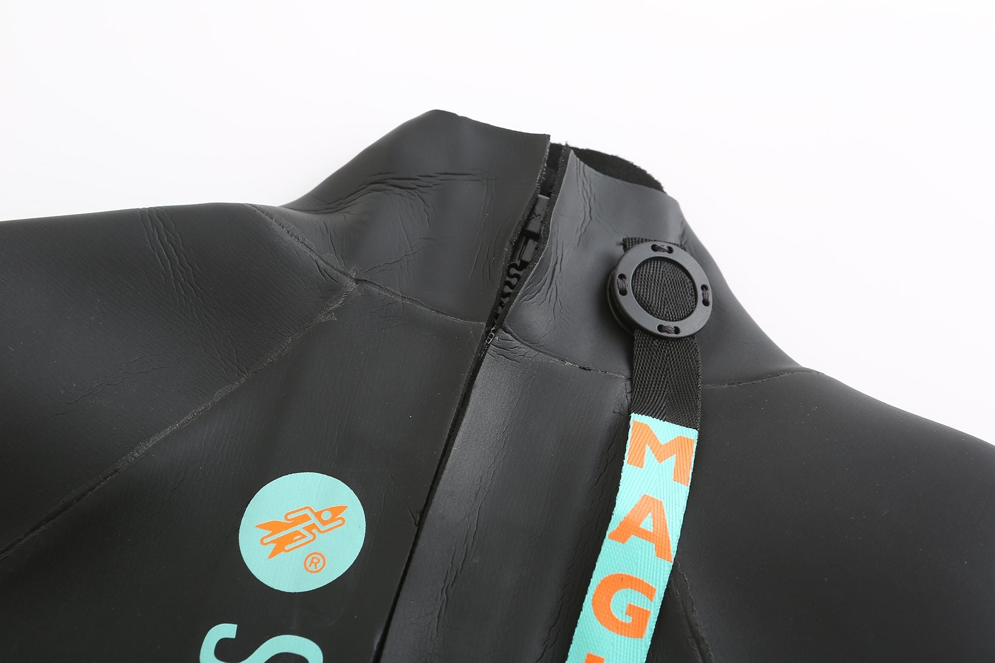 Close-up of MAGLOCK reverse zipper system on Rocket Science Sports Real J&J women’s triathlon wetsuit
